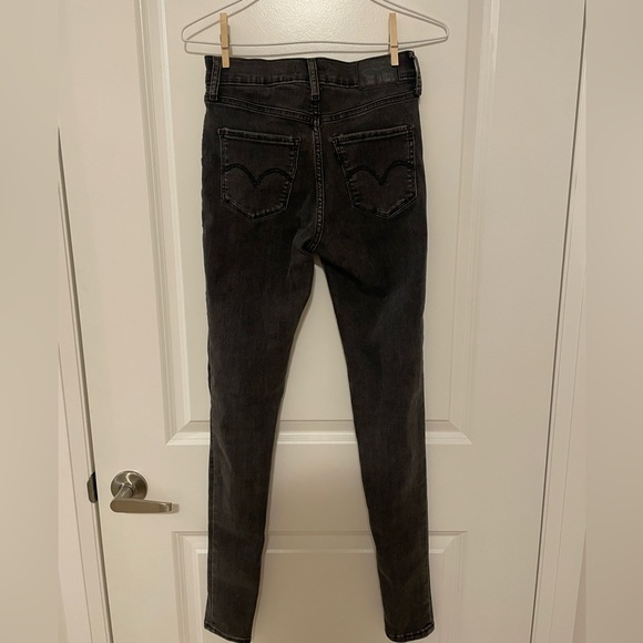 Levi’s 720 High Rise Super Skinny Jeans - Picture 4 of 4